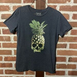 Skull Shirt! Pineapple skull from Free State. Great condition. Size XS